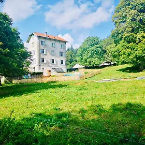Le Grand Dehors 01 2*, Cerdon (Ain) Frankreich