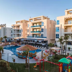 Hotel Tirana, Radhime