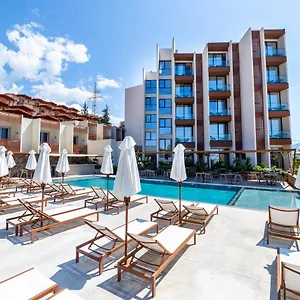Hotel Olympia Touristic Village, Radhime
